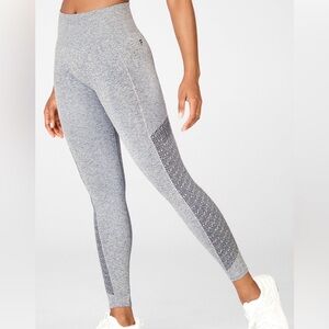NWT Fabletics Sync Seamless High-Waisted 7/8 Legging